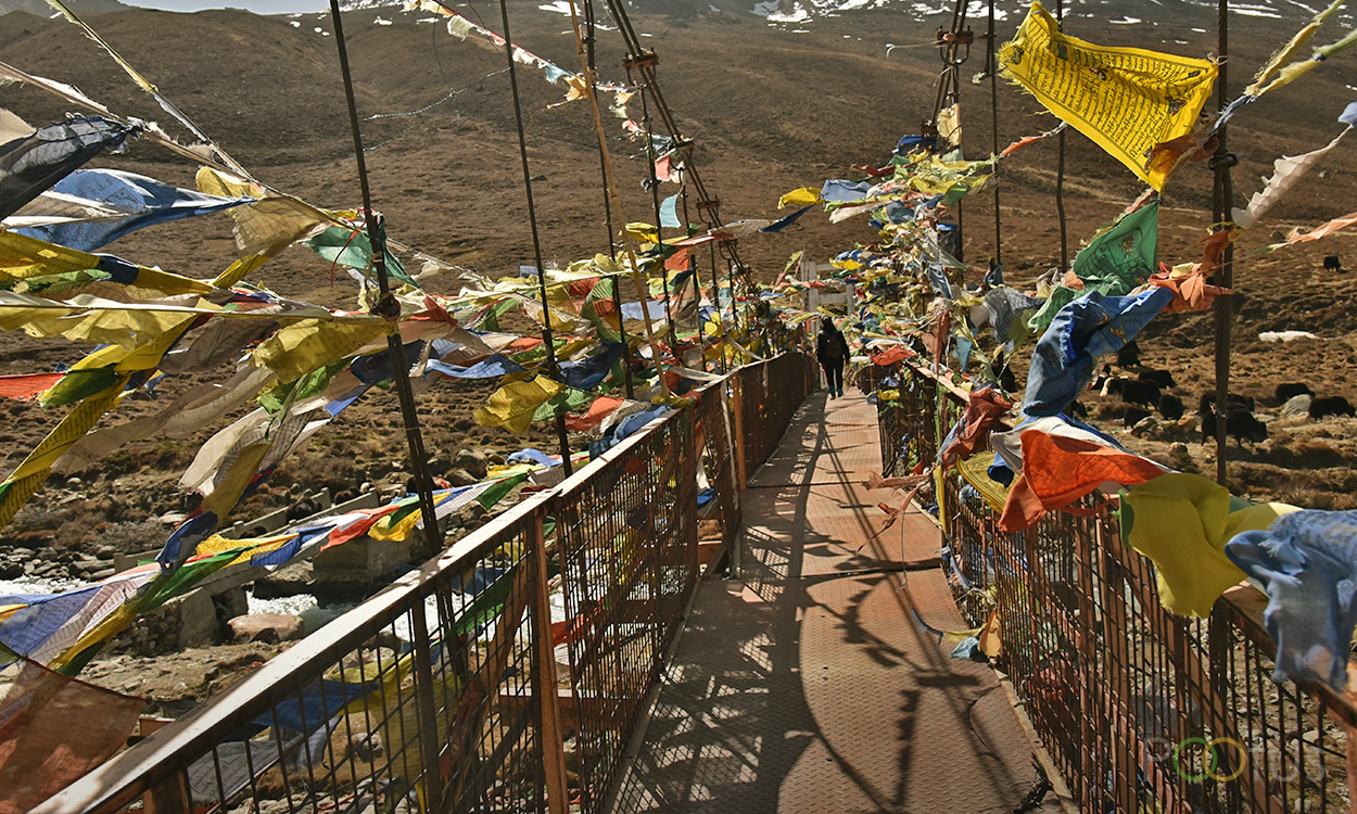 These types of himalayan portable bridges are lifeline for many people 